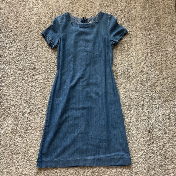 Banana Republic Denim Short Sleeve Sheath Dress Size 0 - Picture 1 of 5